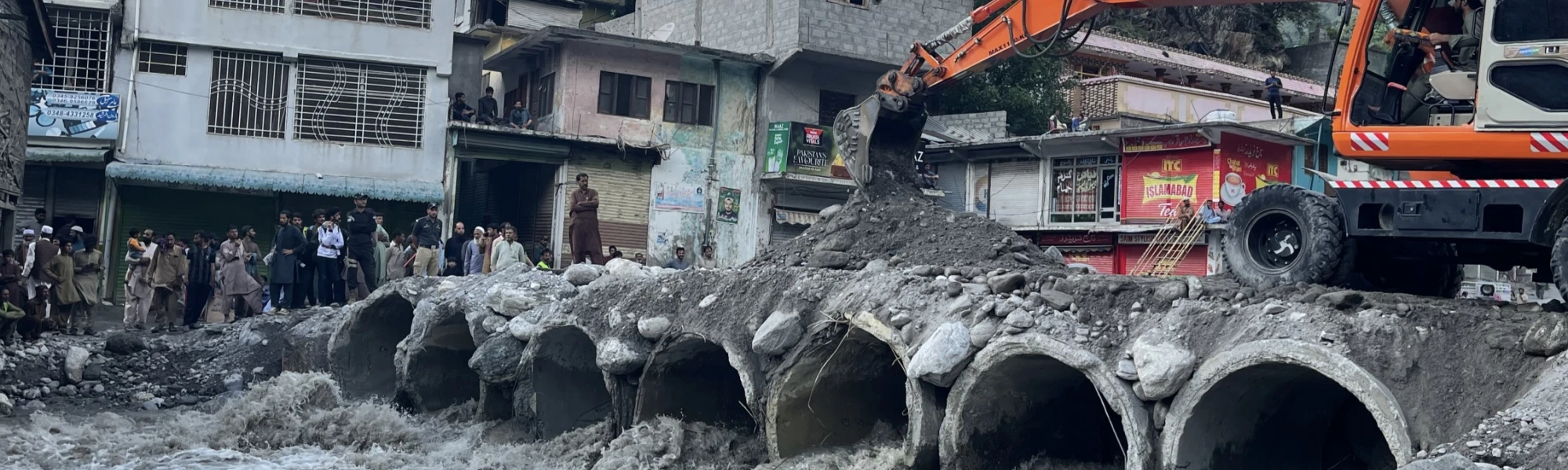 Suki Kinari Hydropower Project Actively Participated in the Emergent Repairs of Roads and Bridges in Areas Affated by Floods in Pakistan